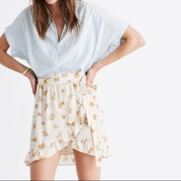 Madewell Dresses & Skirts - Madewell Silk Floral Wrap Skirt